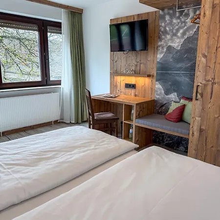 Hotel-restaurant Dechbettener Hof מלון רגנסבורג