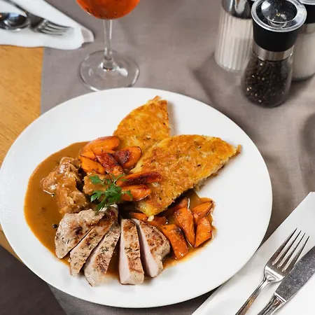 Hotel-restaurant Dechbettener Hof Regensburg